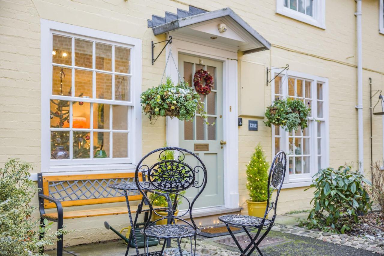 Villa 138E Old Star&Garter Mews Ludlow Exterior foto